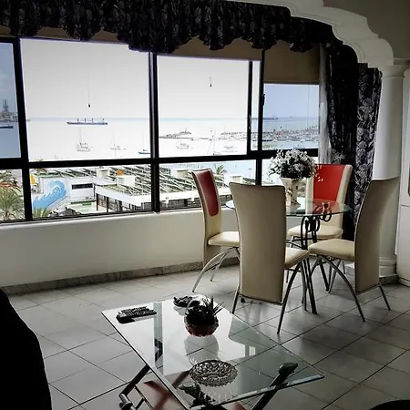 Apartamento Elcano Holiday home